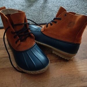 Brown and Blue Rain Boots with Waterproof Design and Lace-Up Closure